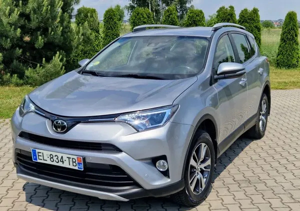 toyota rav4 Toyota RAV4 cena 75800 przebieg: 111290, rok produkcji 2017 z Kielce